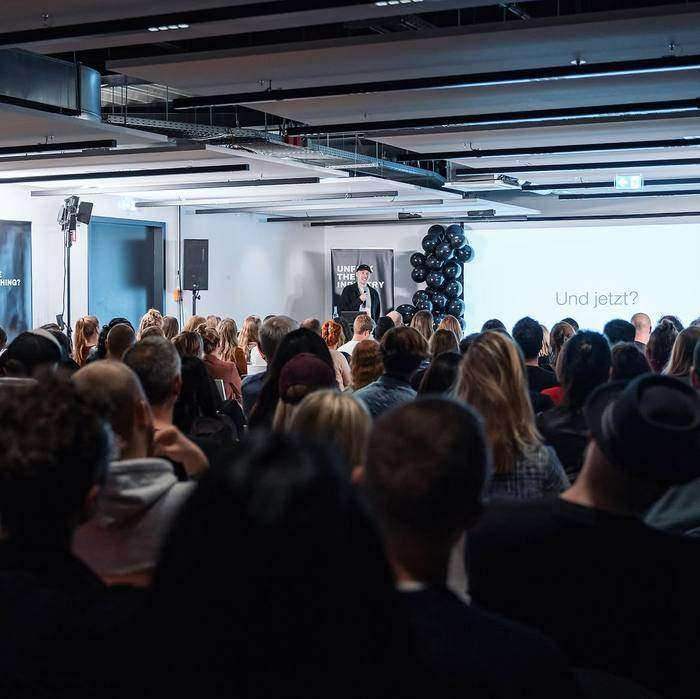 The launch, in Hamburg